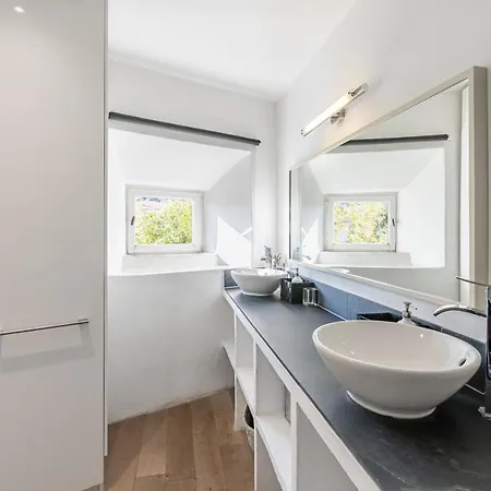 Apartment Le Duplex Tropezienne Par Dodo-a-cassis *