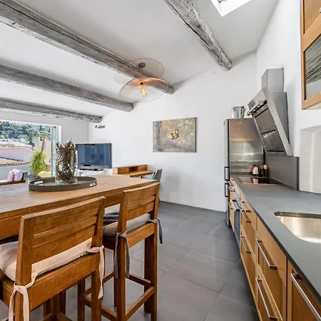 Apartment Le Duplex Tropezienne Par Dodo-a-cassis
